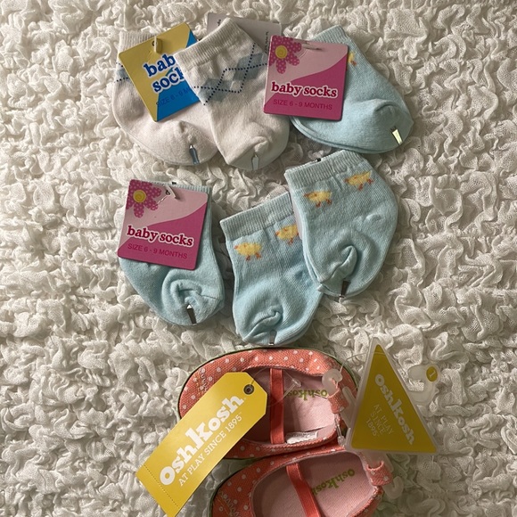 Osh Kosh Baby Girls Slip On Shoes - Picture 10 of 10